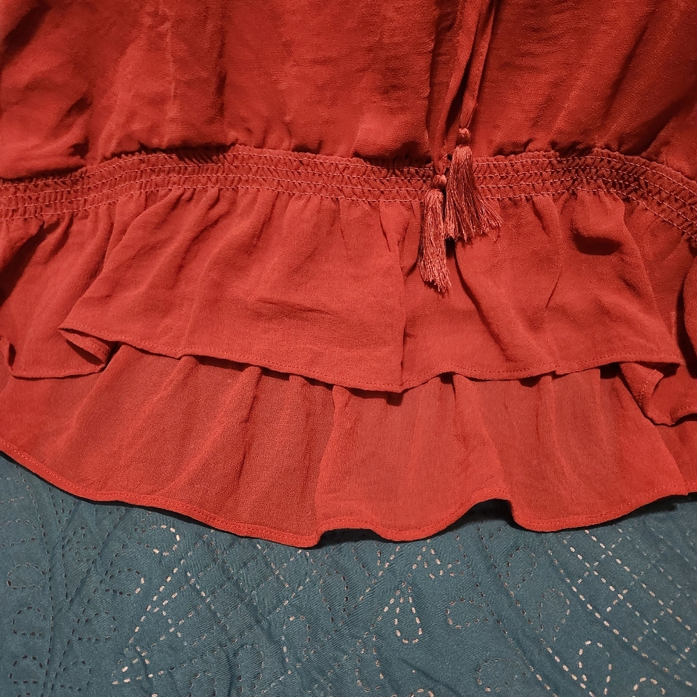 NWT Women's Universal Thread Dark Mauve/ Dusty Rose Ruffled Top - Picture 5 of 9